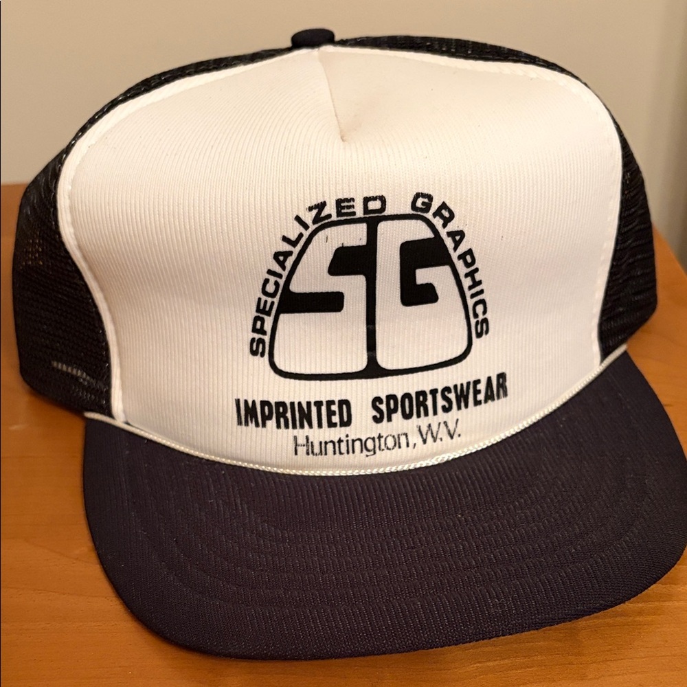 Vintage classic trucker hat black and white bubble letters logo